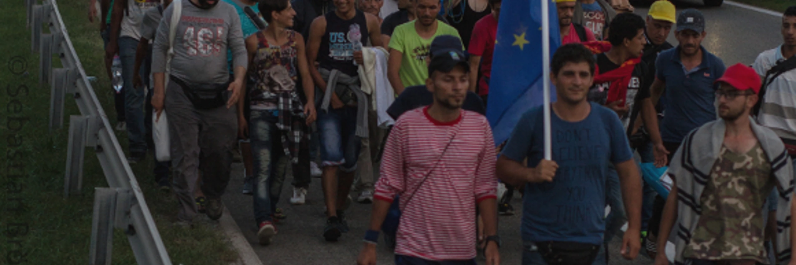 © Sebastian Brötzner