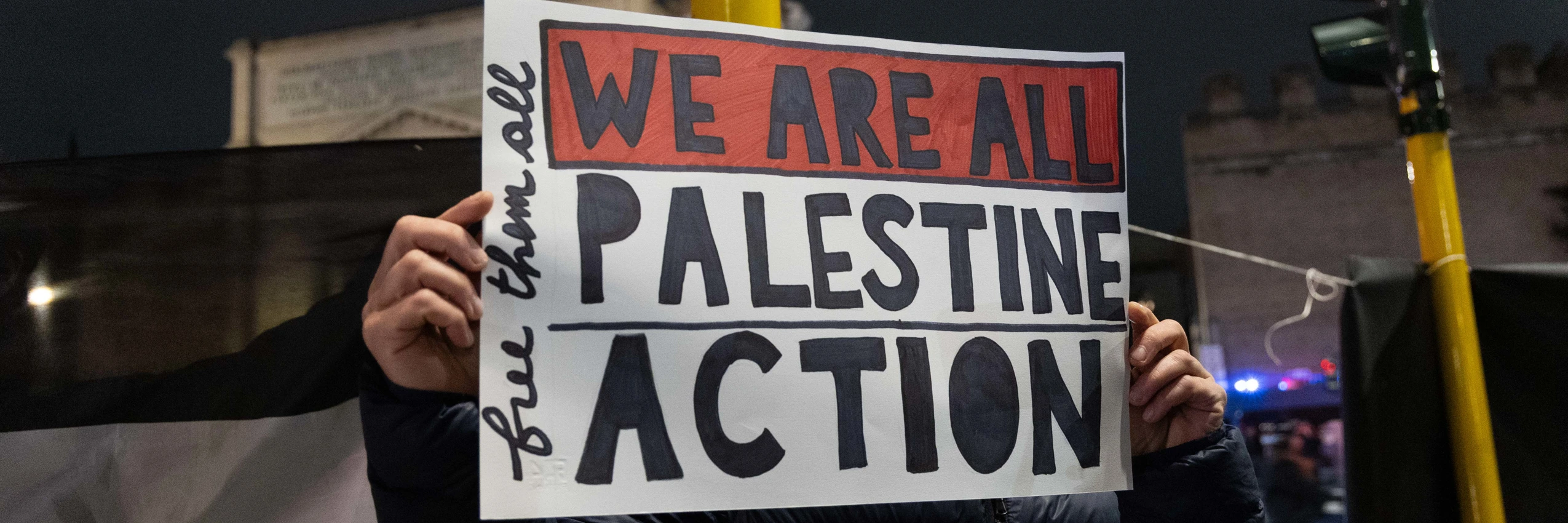 Protest in Solidarität mit "Palestine Action" vor der britschen Botschaft in Rom © APA-Images PA Matteo Nardone