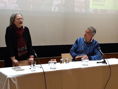 Susanne Scholl und Ilija Trojanow - Lesung nach der Flucht.jpg