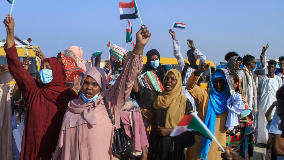 Protest gegen die Belagerung El Fashers, Bur Sudan im April 2025 © AFP / picturedesk.com