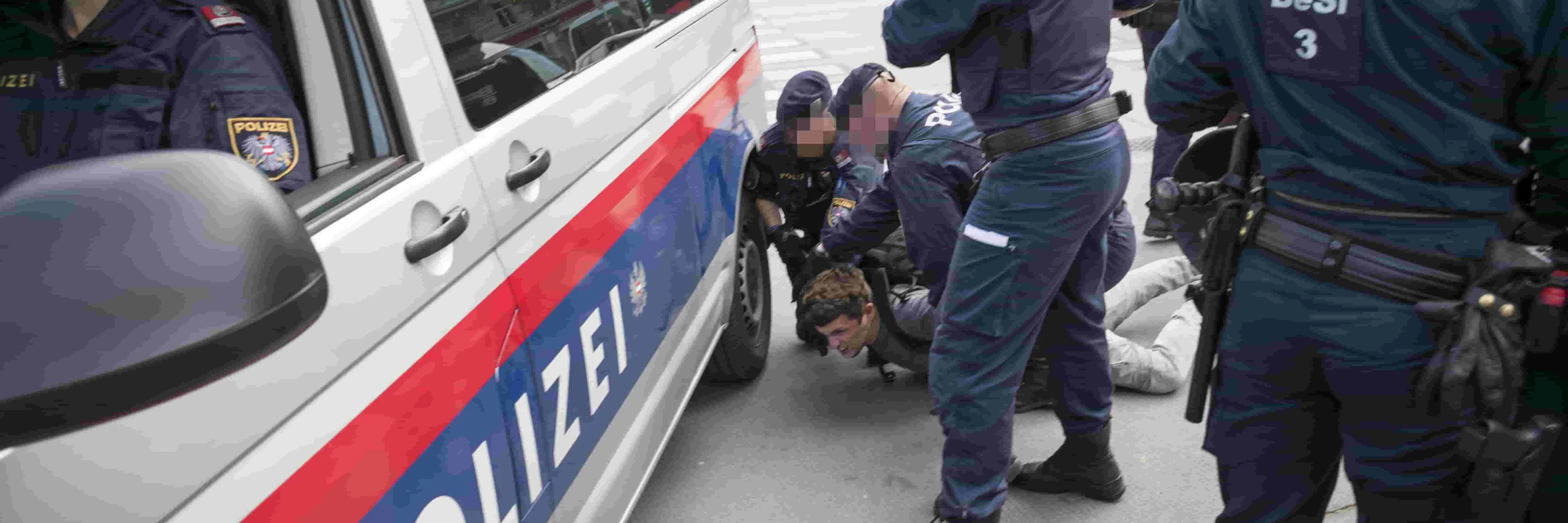 © Lukas David Beck / @_lukasdbeck