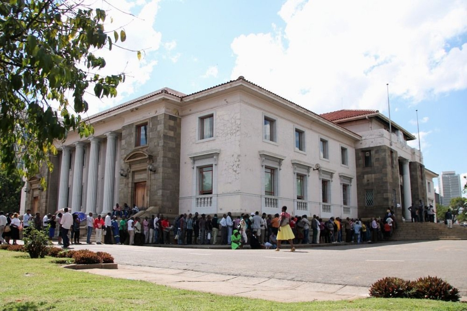 Simbabwe_171565_Rathaus Harare_c_Amnesty International.jpg