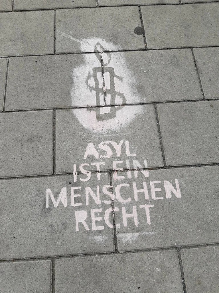 @ Amnesty-NW Flucht& Migration