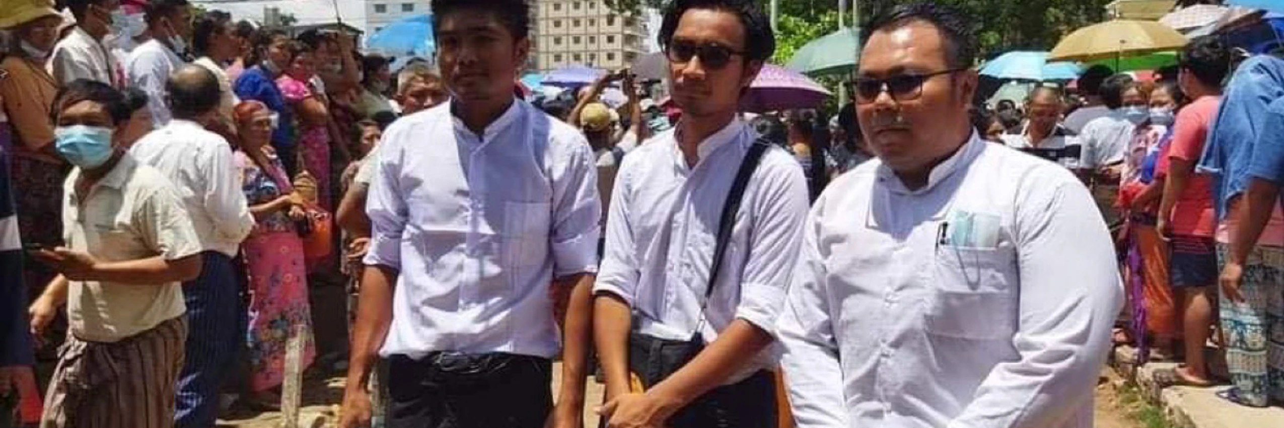 © Peacock Generation