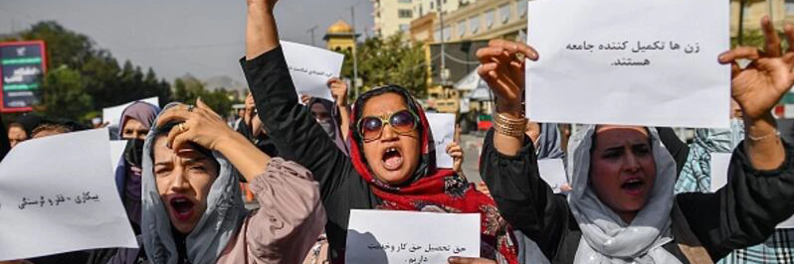 © Frauen in Kabul protestieren gegen die Einschränkung ihrer Rechte durch die Taliban (21.Oktober 2021). BULENT KILIC / AFP