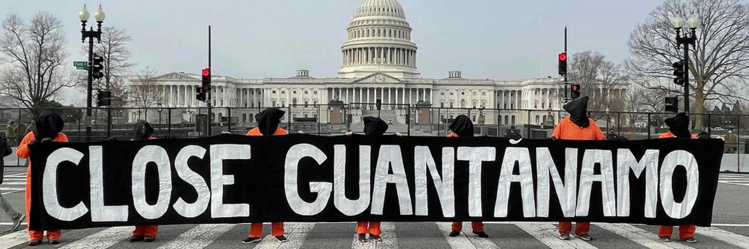 © Aktion zur Schliessung Guantánamos vor dem Weissen Haus in Washington, 11. Januar 2021 /Alli Jarrar, Amnesty International