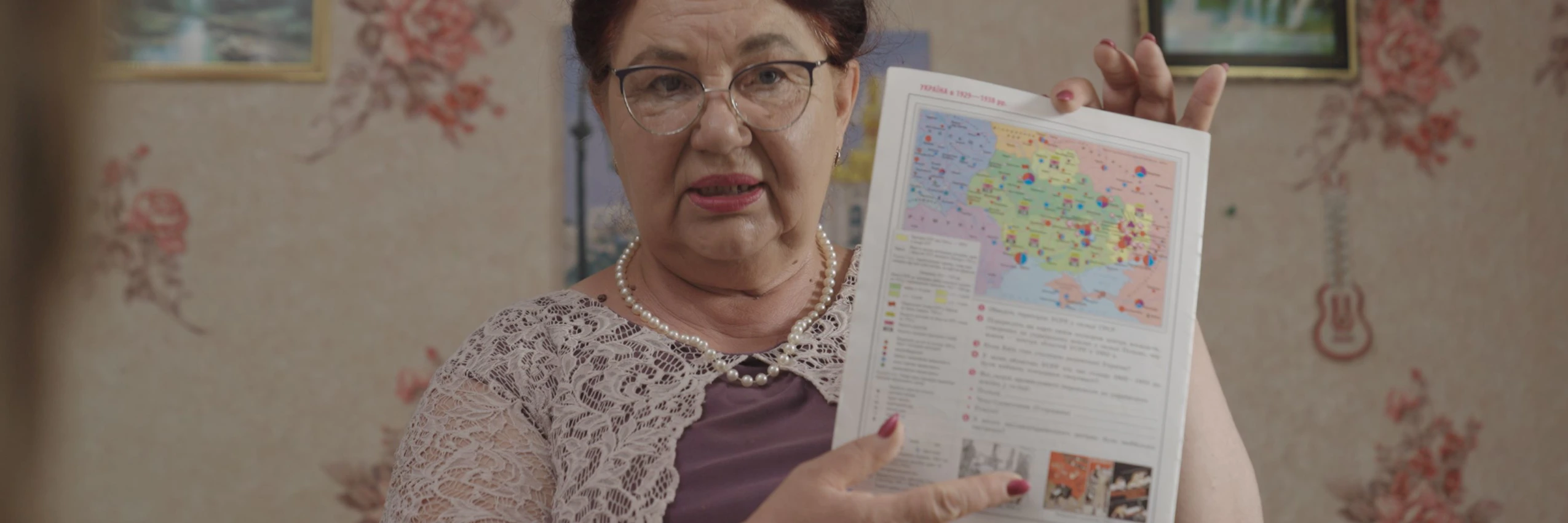 Die Schule von Lehrerin Nadiia ist immer noch geschlossen, weil sie sich in unmittelbarer Nähe aktiver Kampfhandlungen befindet. © Amnesty International