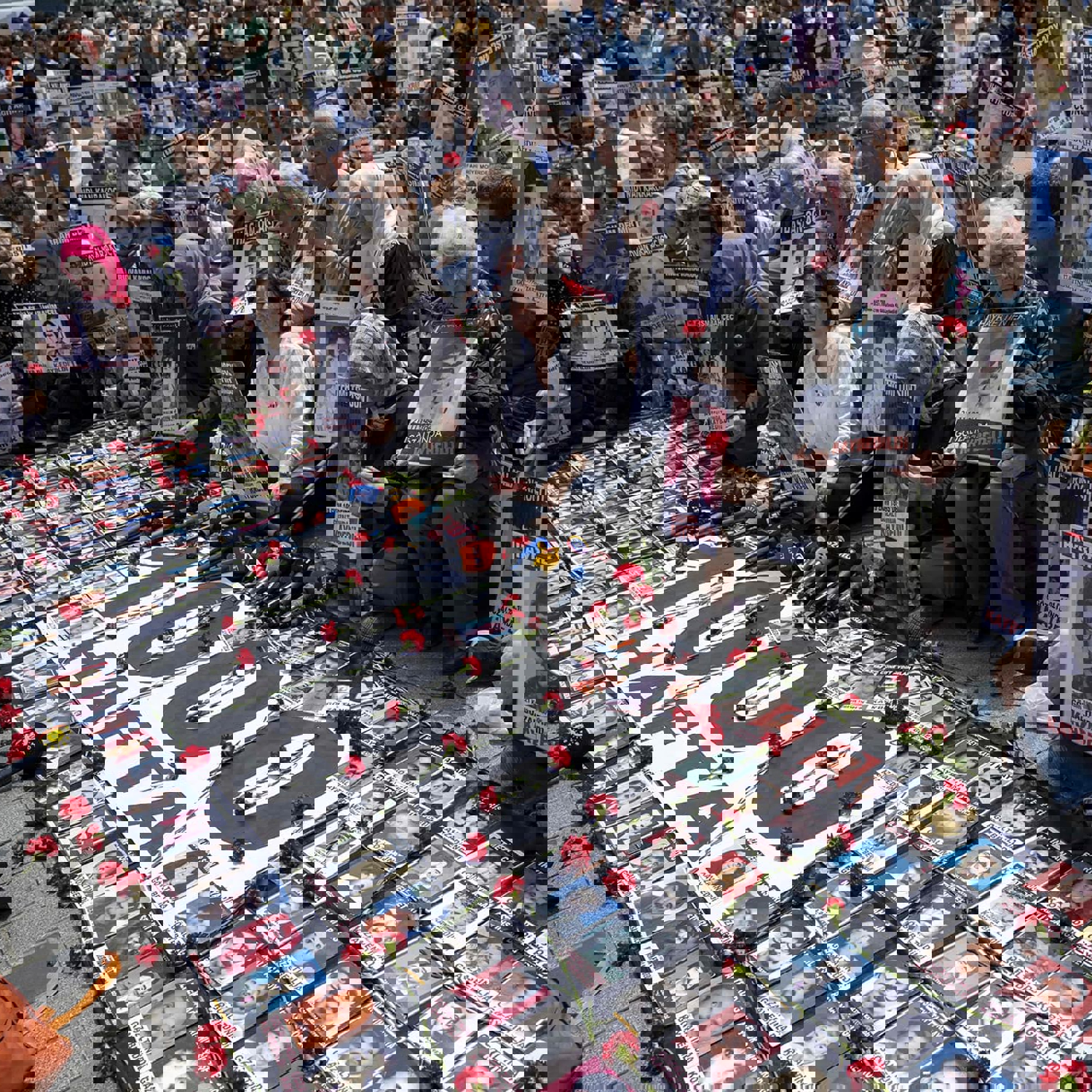 Die Samstagsmütter bei ihrer tausendsten Mahnwache. © Yasin Akgul / AFP / picturedesk.com