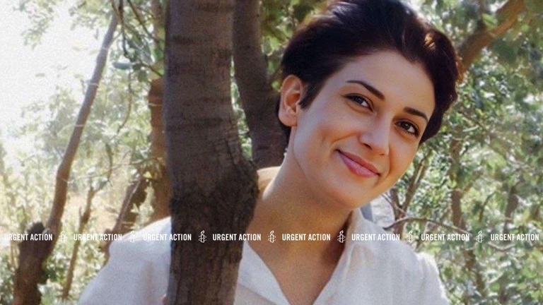 Pakhshan Azizi @ Privat