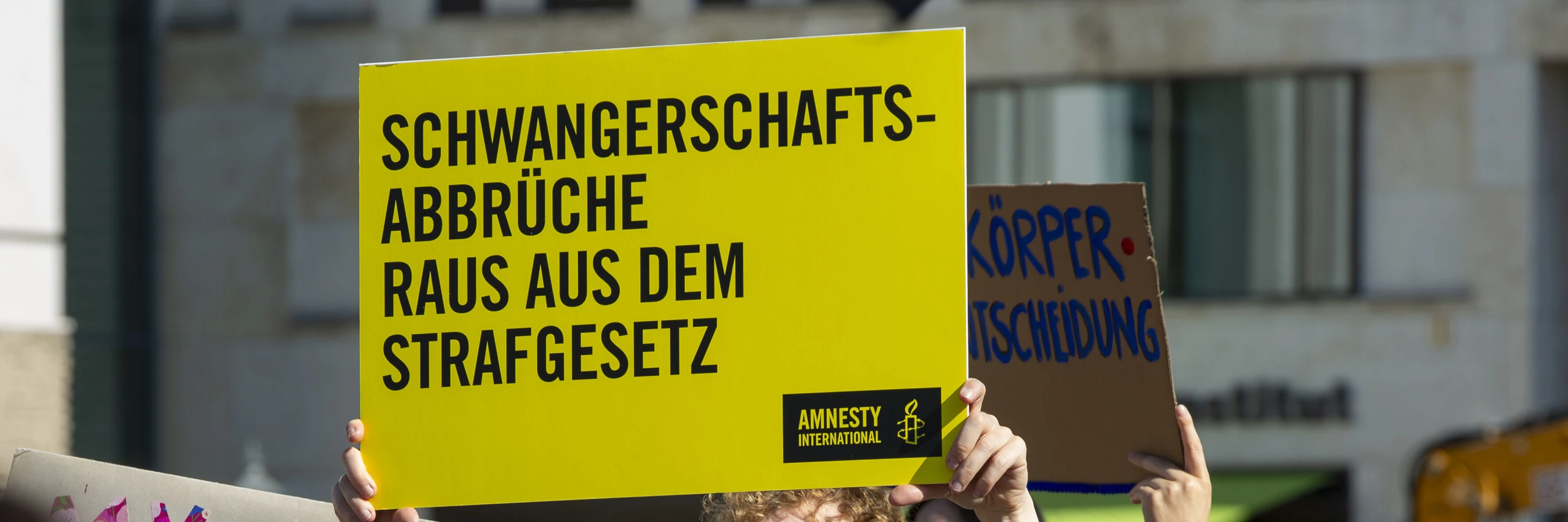 Protest für reproduktive Rechte in Berlin © Amnesty International Deutschland /Stephane Lelarge