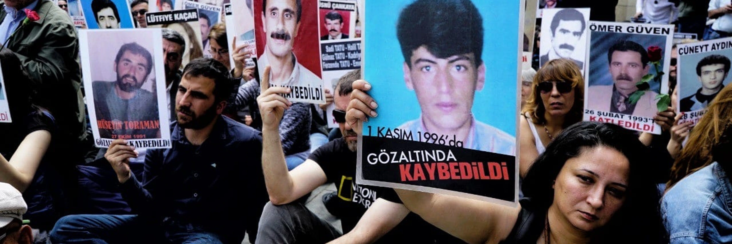 Setzen sich in der Türkei für Opfer des Verschwindenlassens ein: Die sogenannten Samstagsmütter bei einer Mahnwache in Istanbul © Hayri Tunç