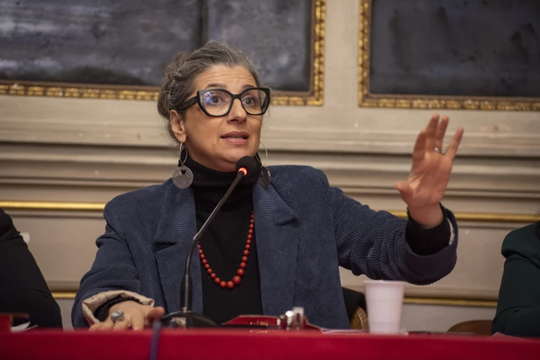 Francesca Albanese bei einer Pressekonferenz in Neapel @ APA-Images / PA / Pasquale Gargano