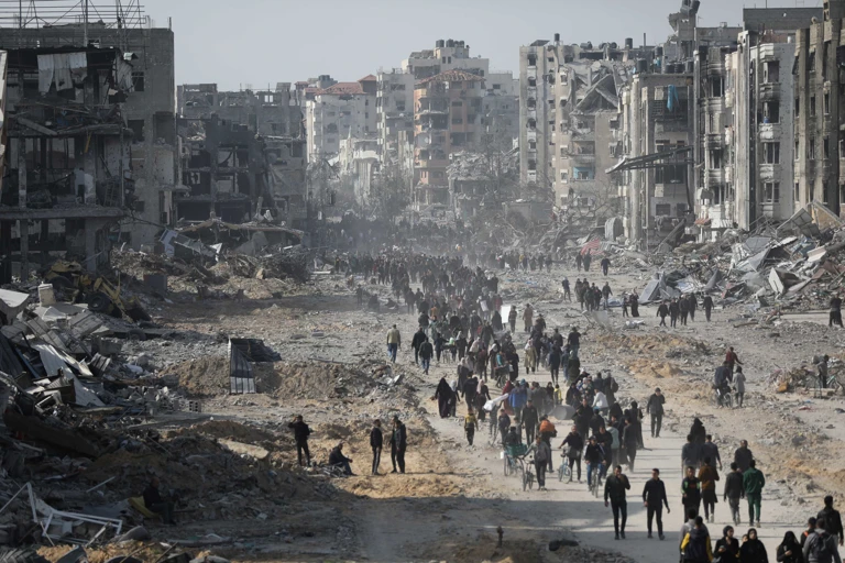 Gaza: Rückkehr vertriebener Palästinenser*innen @ Dawoud Abo Alkas Anadolu Via Getty Images