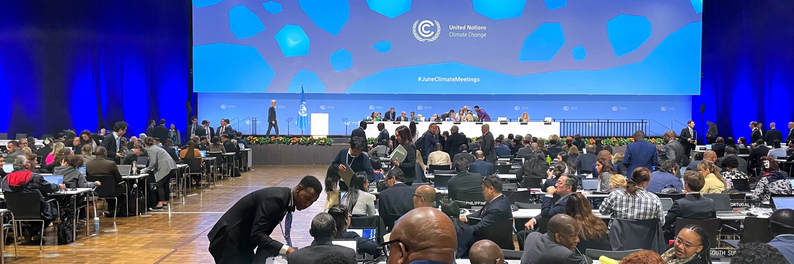 Die Klima-Zwischenkonferenz zur Vorbereitung der COP31 findet in Bonn, Deutschland statt. © APA Images / Dpa / Christoph Driessen