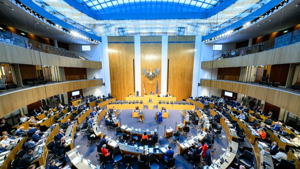 Plenarsaales im Rahmen einer Sitzung des Nationalrates im Parlament, in Wien am Freitag, 25. April 2025 © MAX SLOVENCIK / APA / picturedesk.com