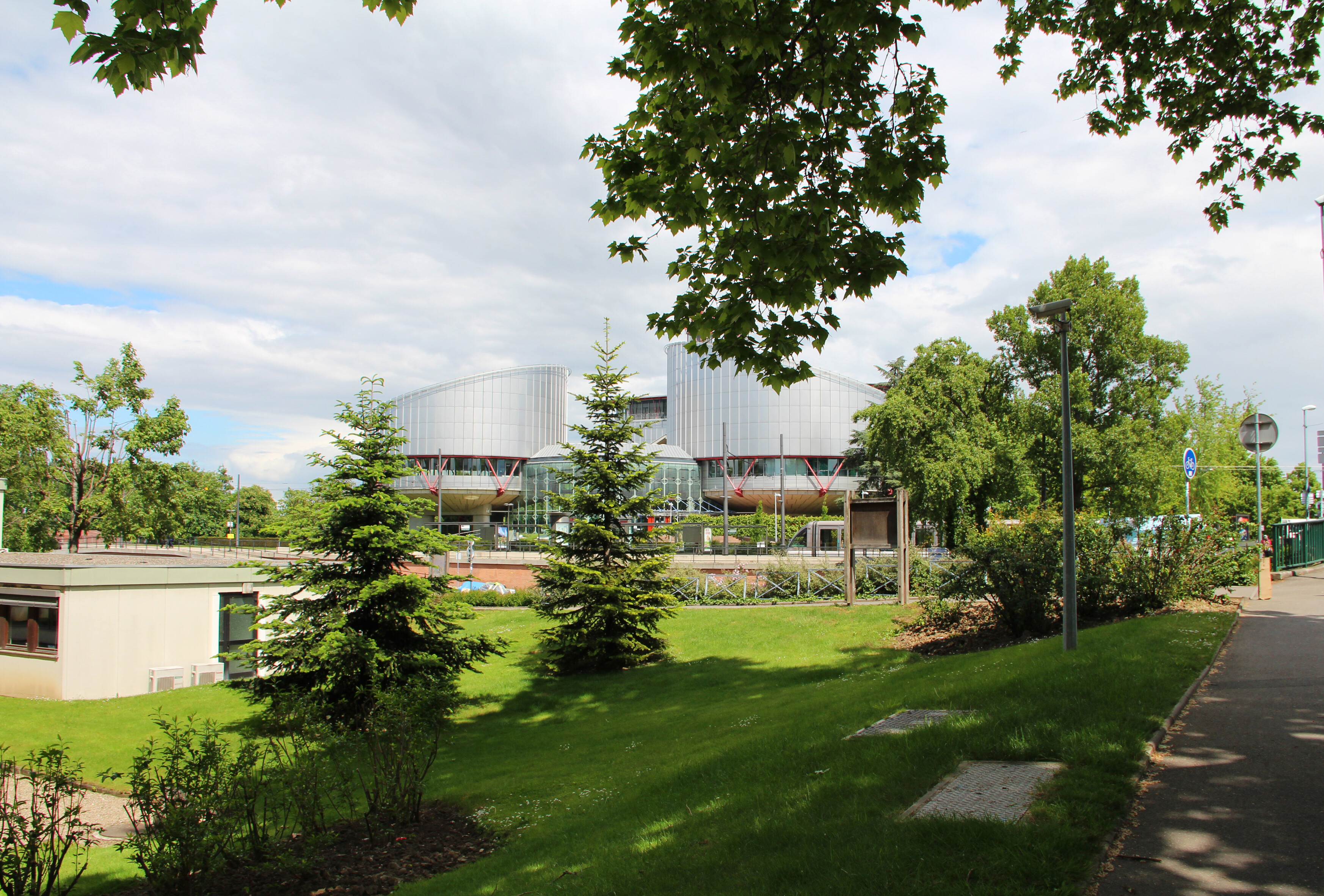 Europäischer Gerichtshof für Menschenrechte © AI Switzerland / Anaïd Lindemann
