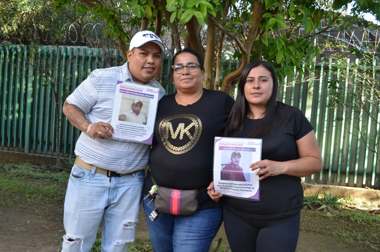Karla Martínez, Verónica Durán und Bibiana Mendoza suchen im mexikanischen Bundesstaat Guanajuato nach ihren verschwundenen Angehörigen @ Amnesty International, Foto: Mariana Aguirre